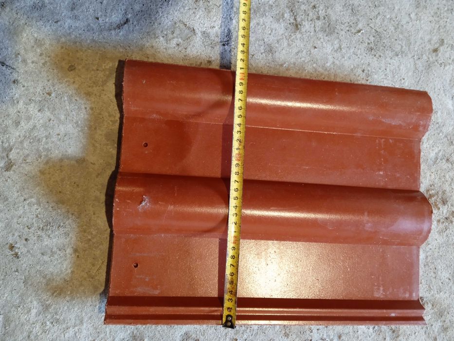 Черепиця пластікова