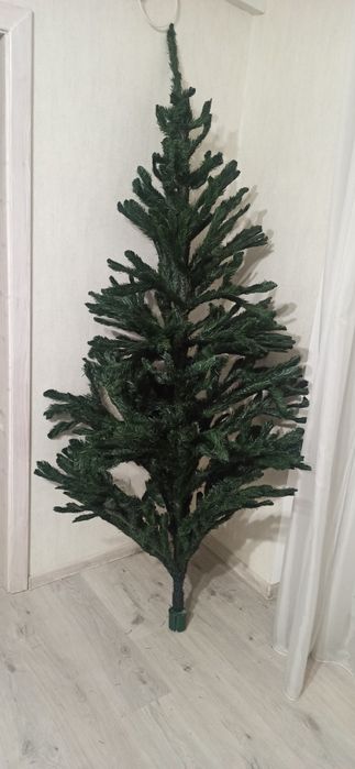 Новорічна Штучна ялинка 210 см та іграшки
