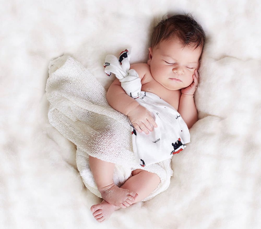 Przytulanka Lullalove DouDou miodek