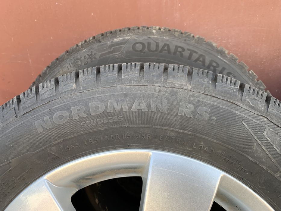 Комплект шини з дисками оригінальні Skoda octavia