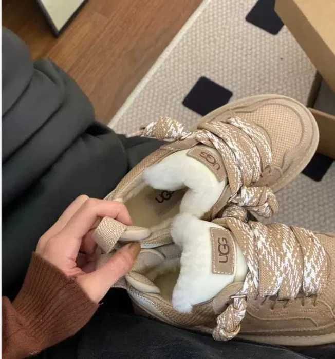 UGG_Lowmel_Sand_R.40