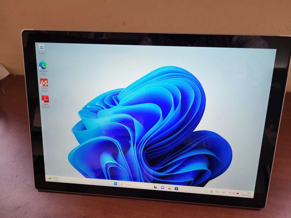 Microsoft Surface Pro 5 12.3" 3k IPS Intel® Core™ i7 16/512 Gb