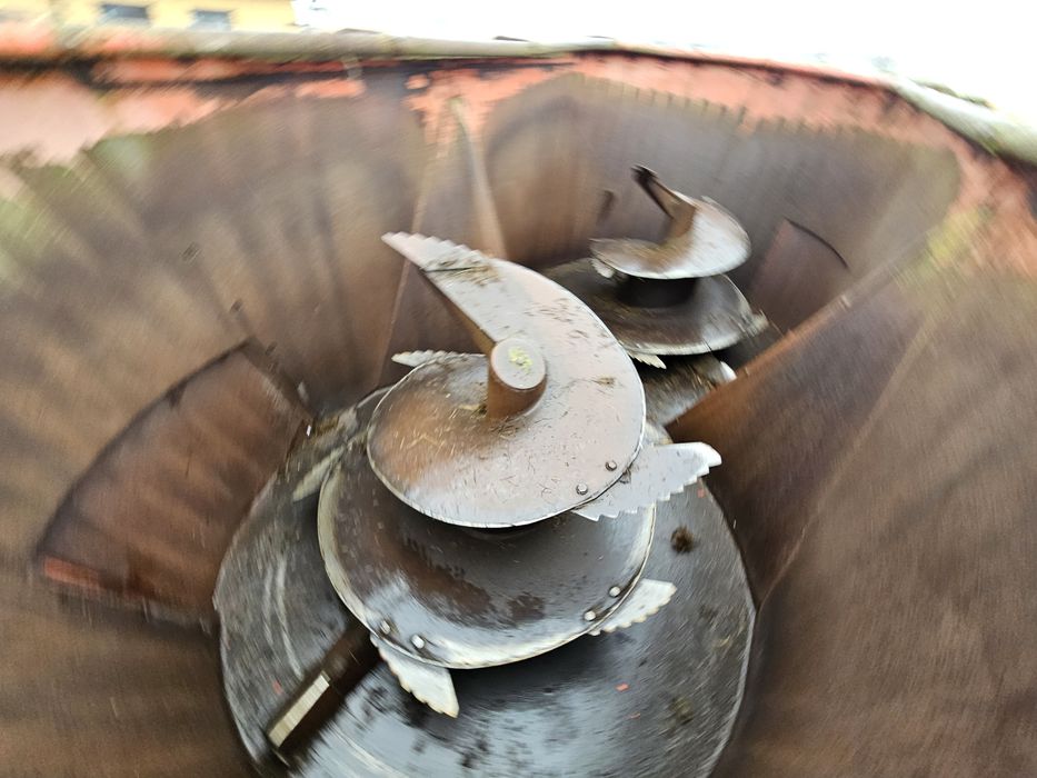 Paszowóz, Wóz Paszowy Kuhn 16m3