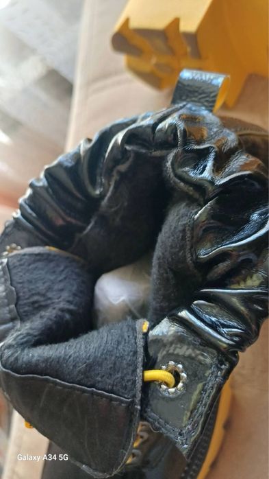 Продам жіночі осінні черевики, 39р.