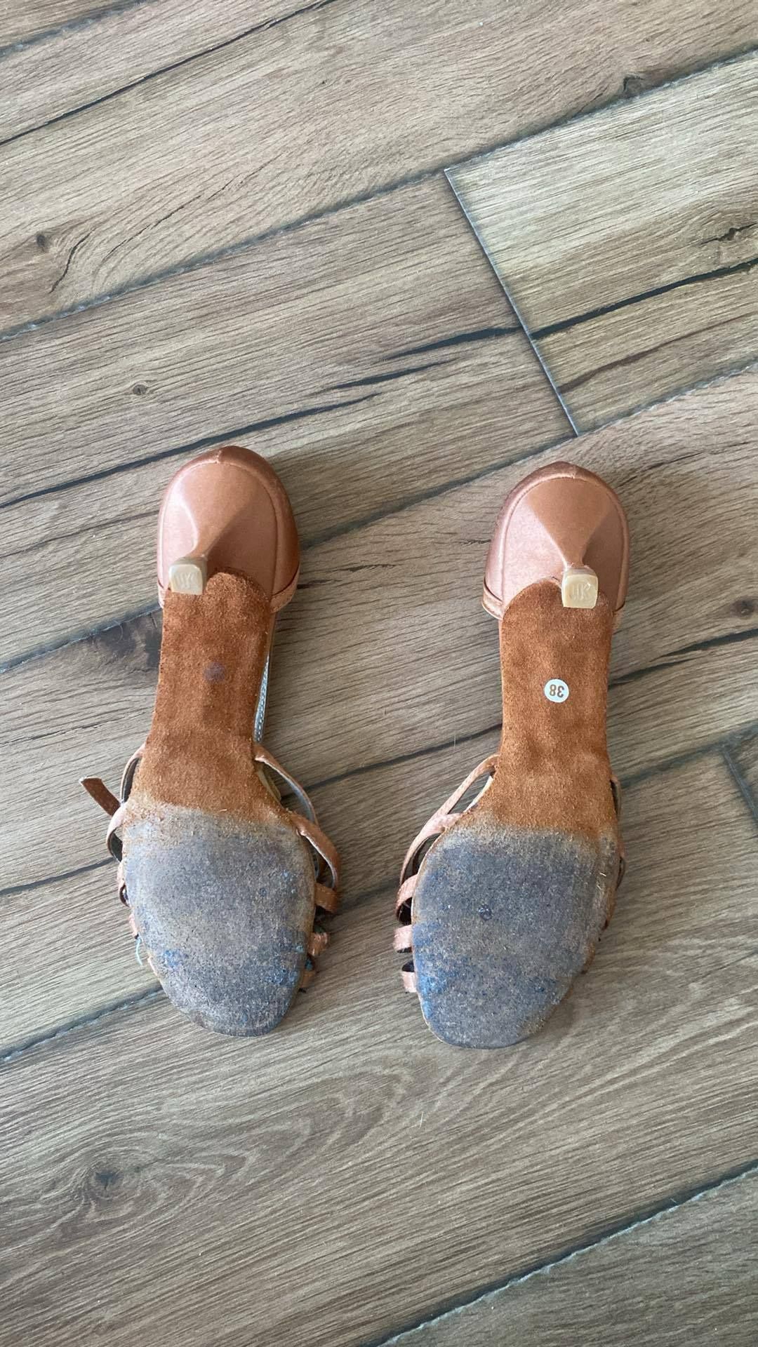 Buty latino taniec towarzyski