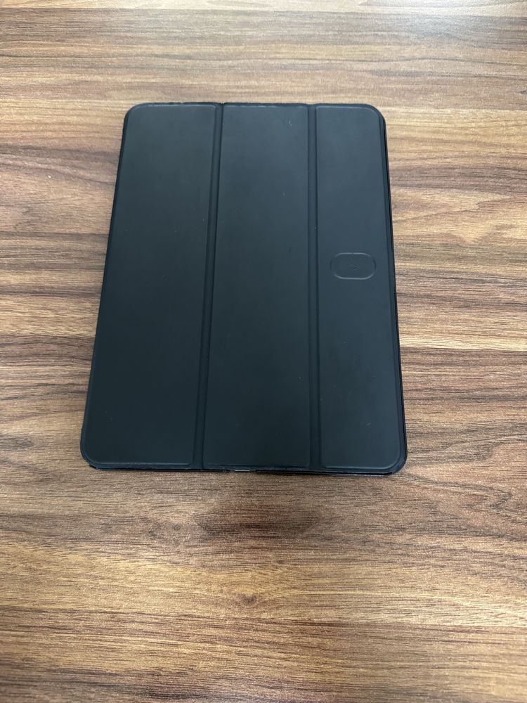 iPad Pro 11” M1 + Pitaka Caze + Pitaka Folio