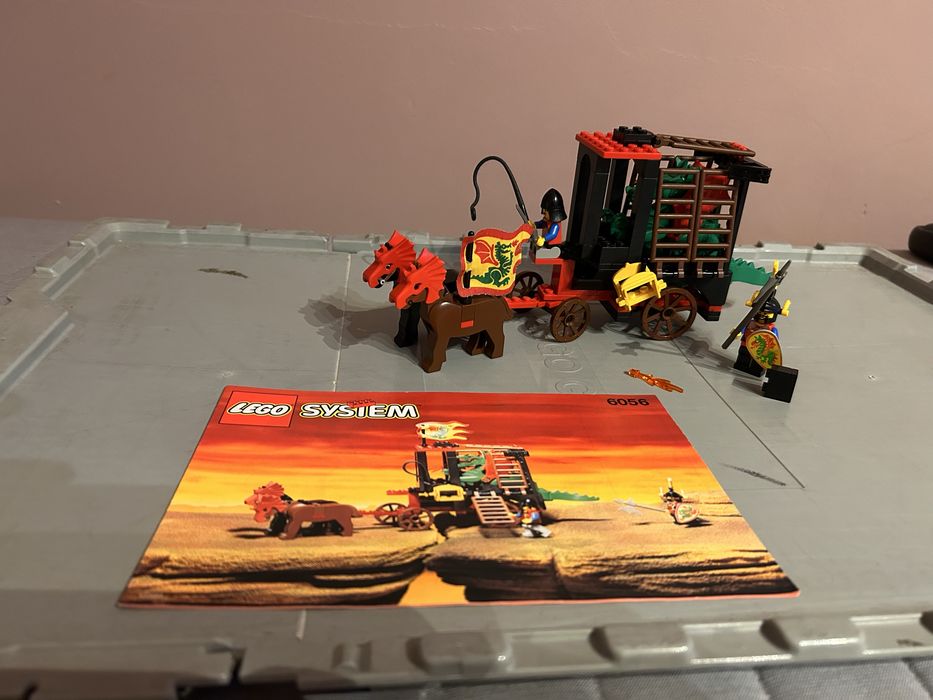 Lego 6056 Dragon Wagon Castle