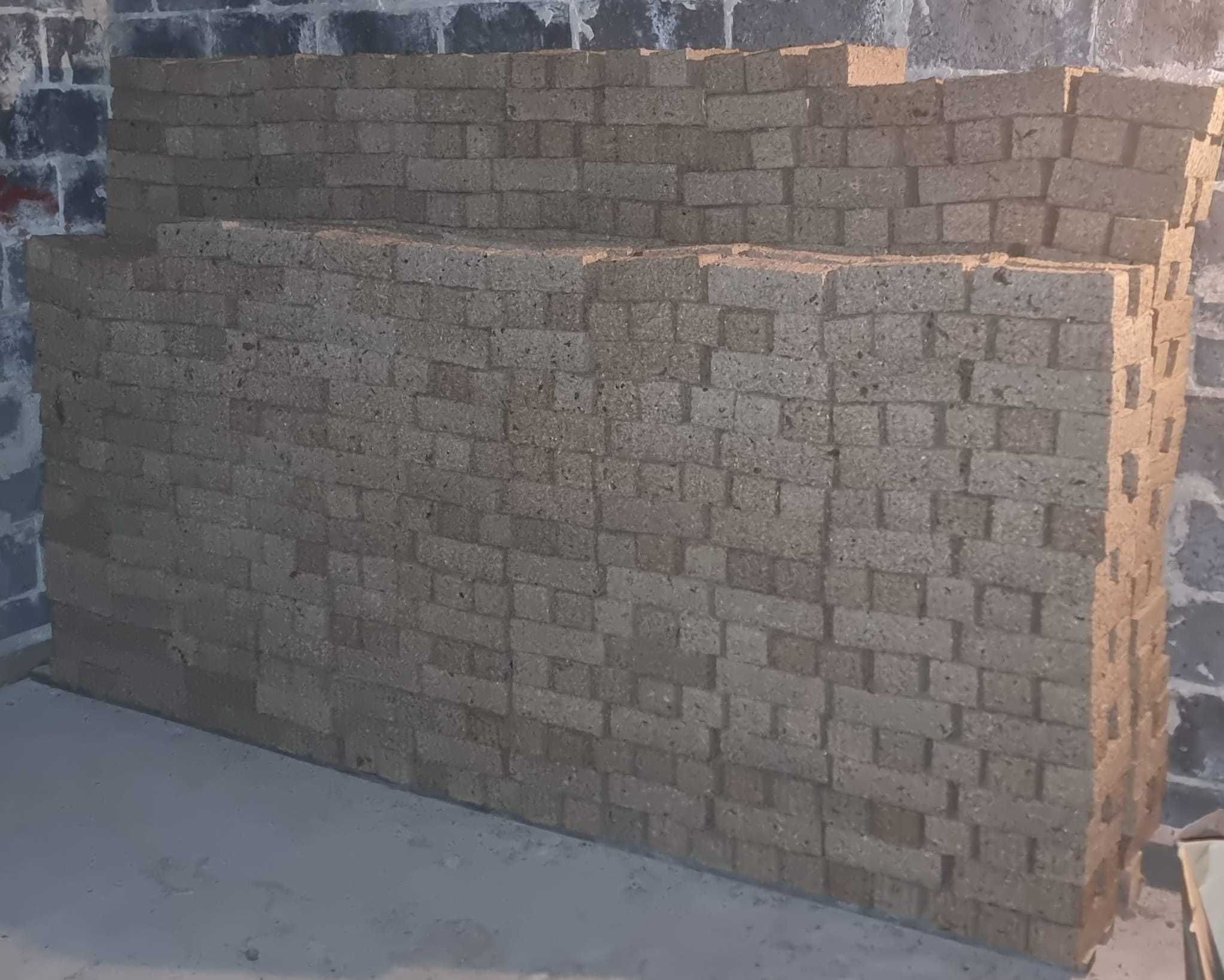 Brykiet z makulatury plus trociny