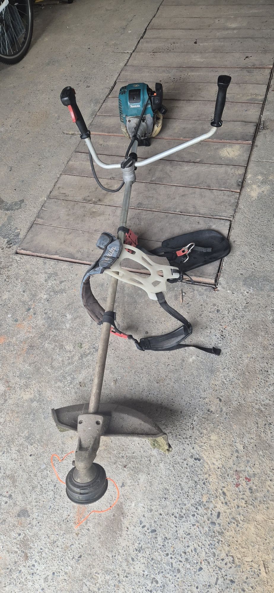 Kosa spalinowa Makita