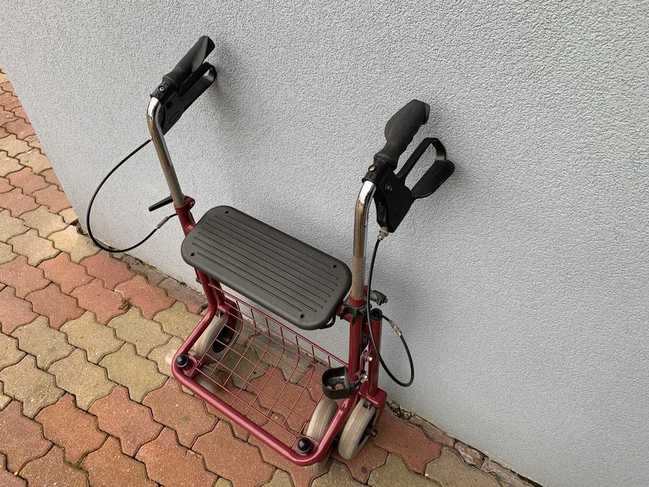 niemiecki chodzik balkonik rehabilitacyjny