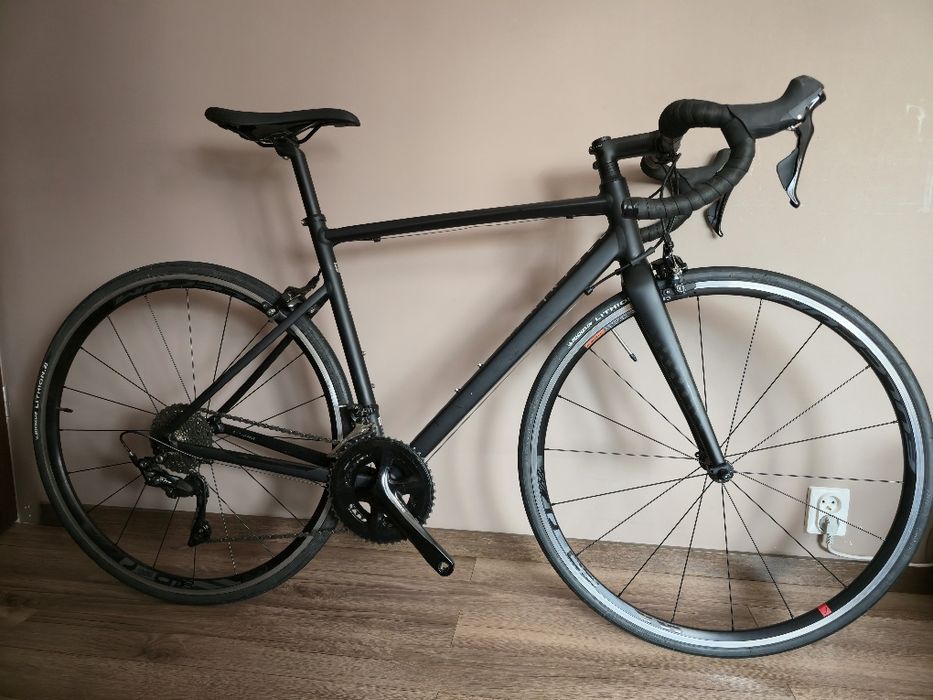 Rower szosowy VAN RYSEL AF EDR (rozm. M) na pełnej grupie Shimano 105