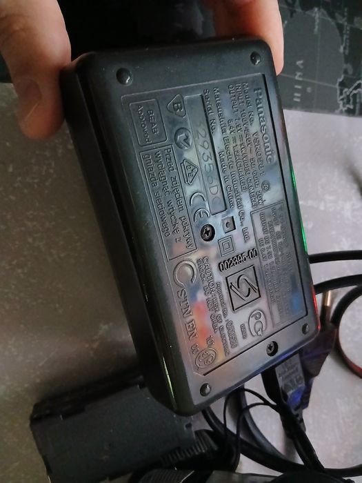 Продам видео камеру панасоник