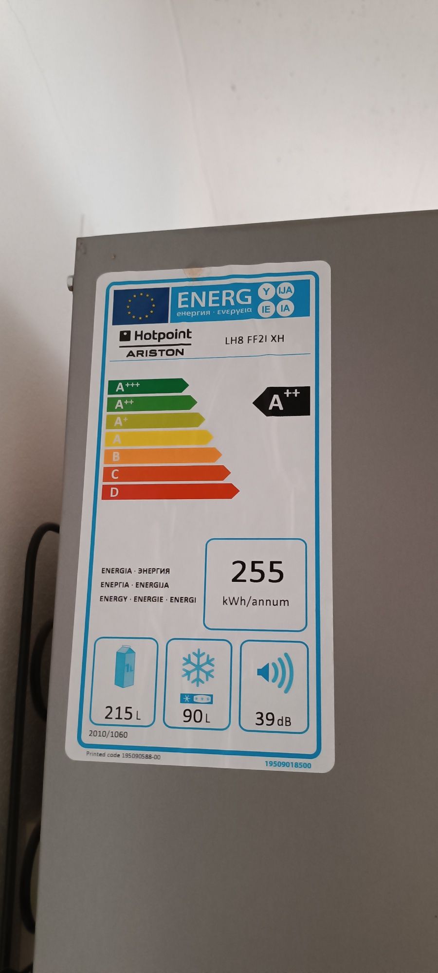 Frigorífico combinado Ariston metalizado