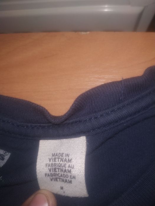 Футболка Levi's.