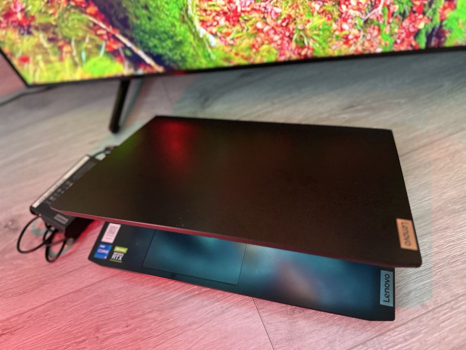 Ігровий ноутбук LENOVO Gaming i5-видео geforce RTX 3050 Ti до 6 Gb
