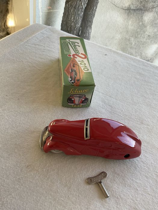 Brinquedo schuco 1010