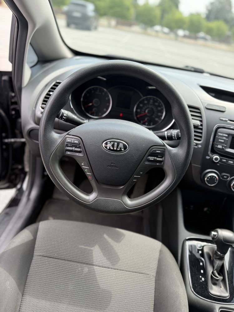KIA FORTE 2018 год выпуска