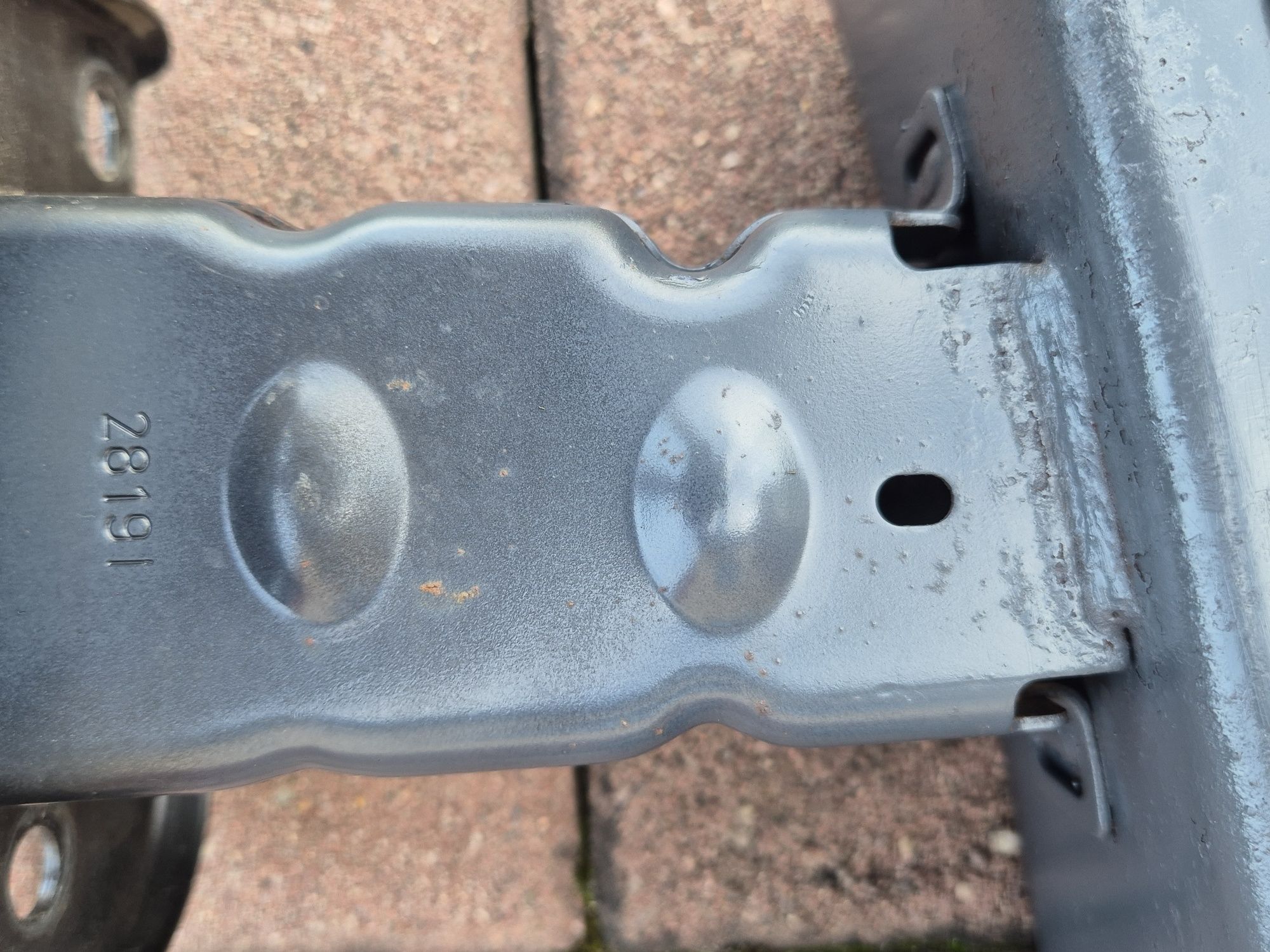 Tylna belka zderzaka ford  Kuga Mk 2