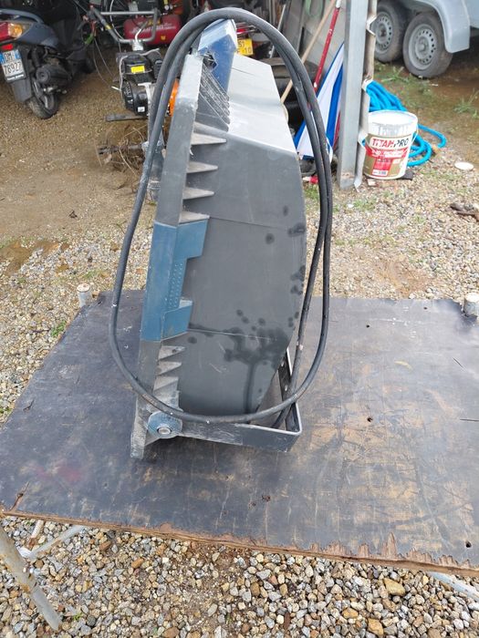 holofote industrial da marca Gewiss