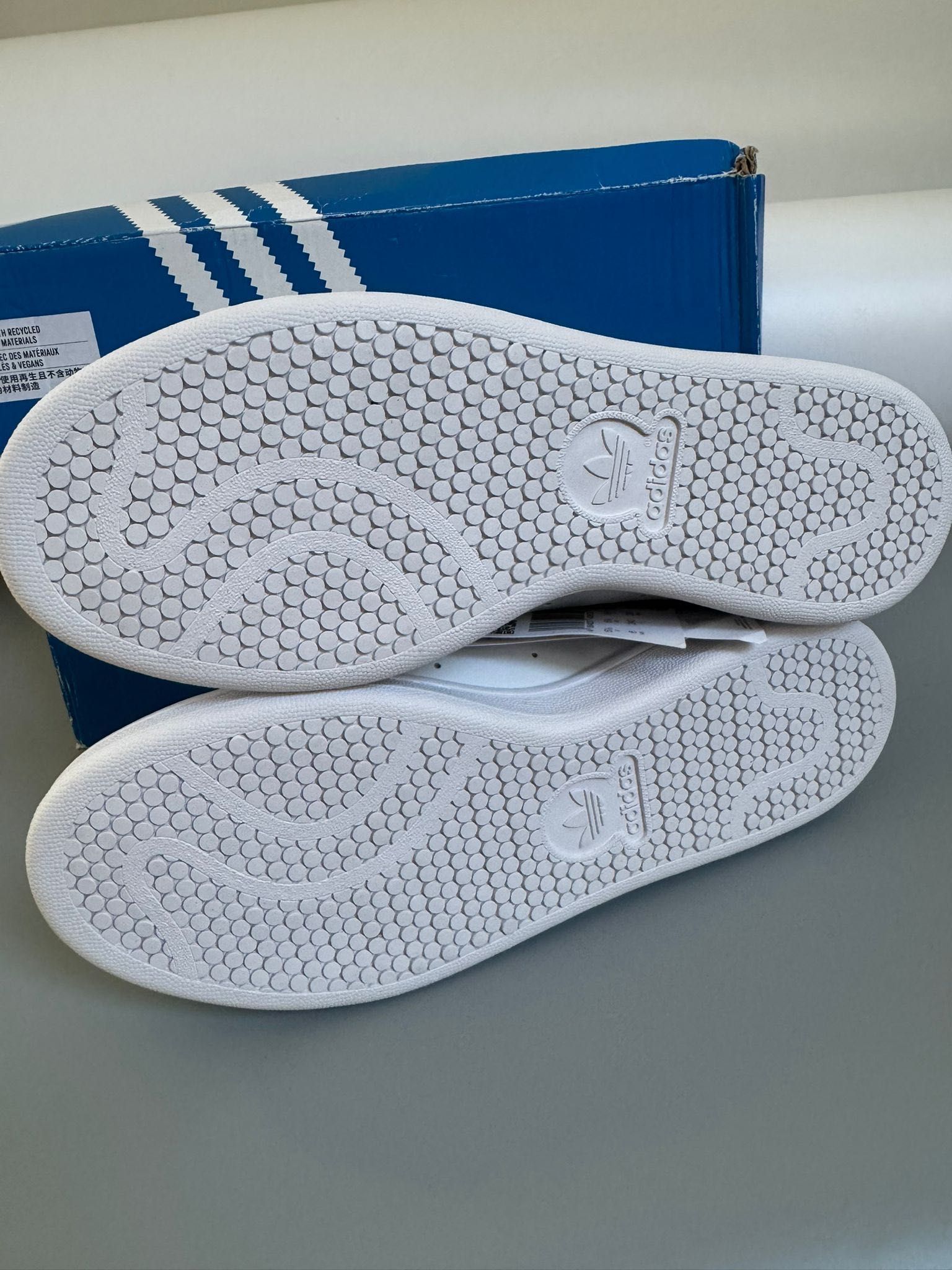 Nowe sneakersy męskie ADIDAS STAN SMITH białe 38 2/3