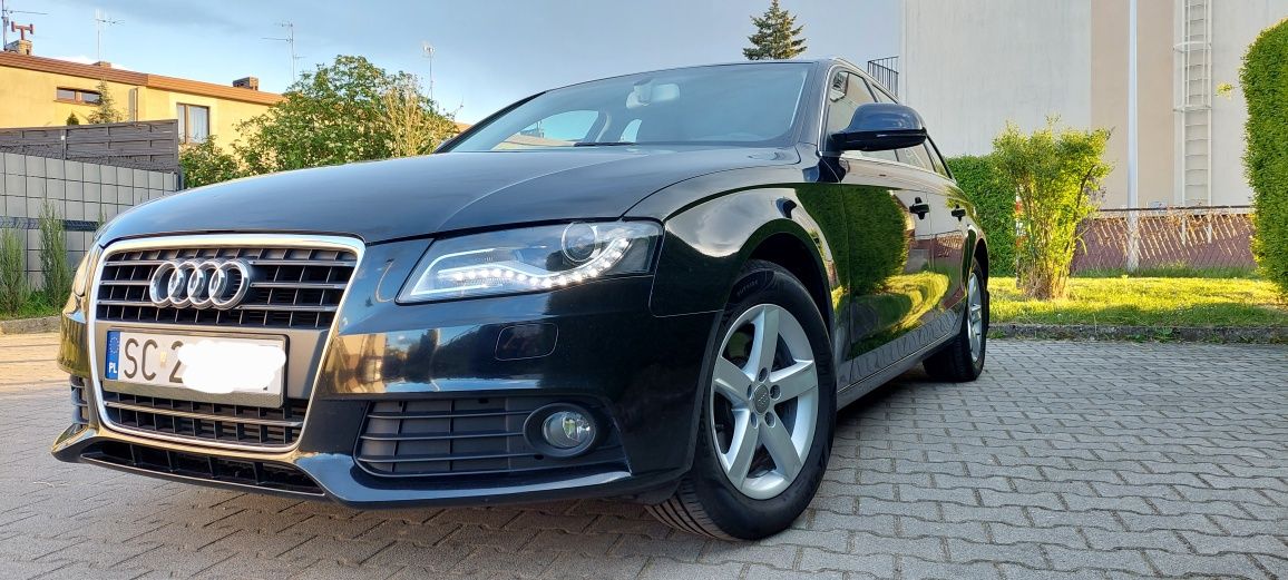 Audi A4 B8 2.0 TDi salon polski b niski oryginalny w 100 % przebieg