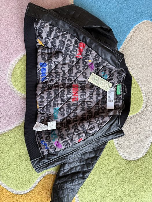 Шкіряна куртка-бомбер Benetton, 130