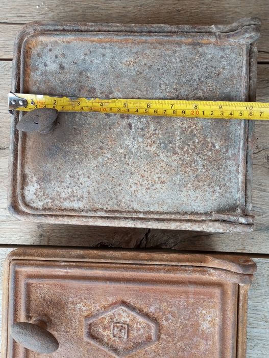 Дверцята для опалення  груби ,плити.