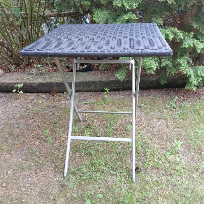 Stolik na balkon, taras z techno rattanu - składany.