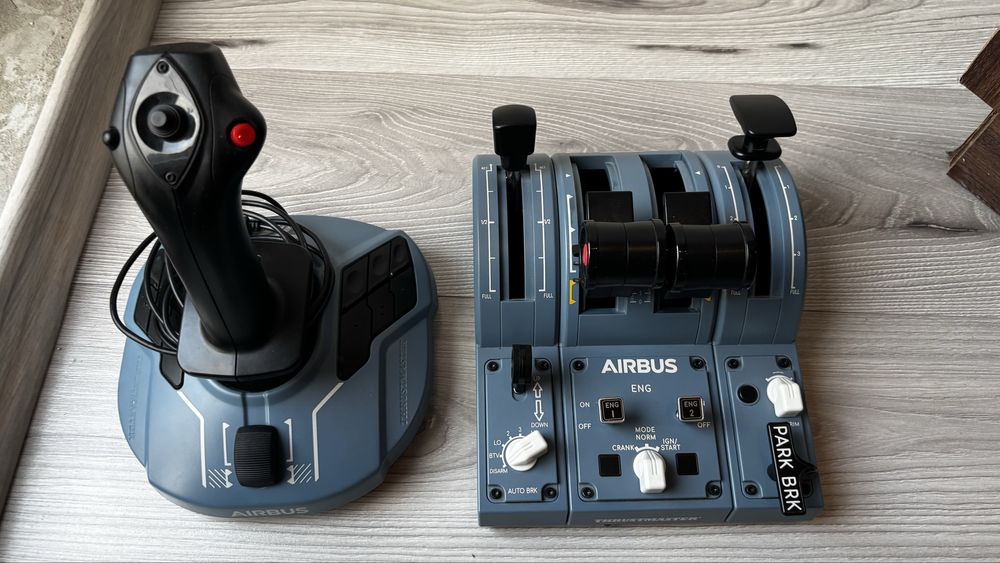 Thrustmaster Airbus Captain Pack