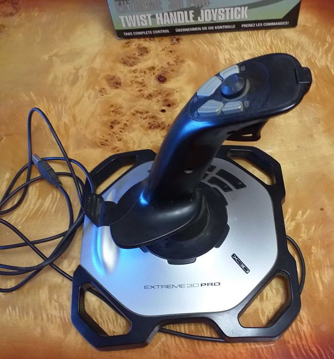 Джойстик Logitech Extreme 3D Pro