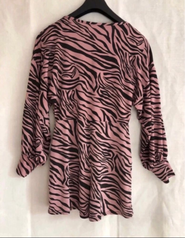 Kombinezon krotki Boohoo w print zebry