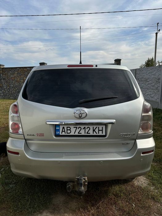 Аатомобіль Tayota