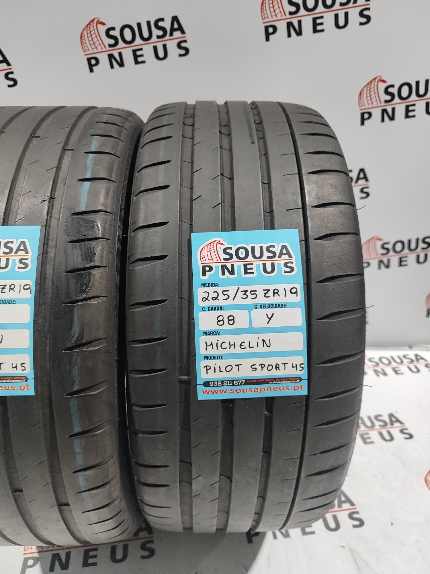 2 pneus semi novos 225-35R19 Michelin - Oferta dos portes