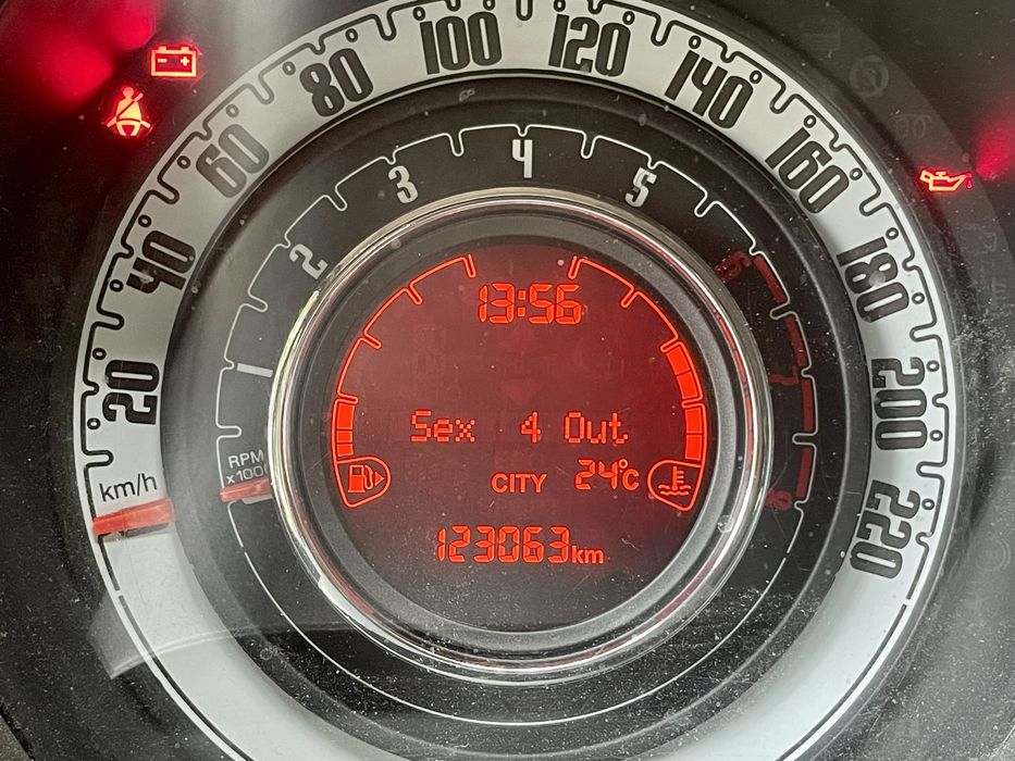 FIAT 500C, modelo 2016, 1.2 69CV