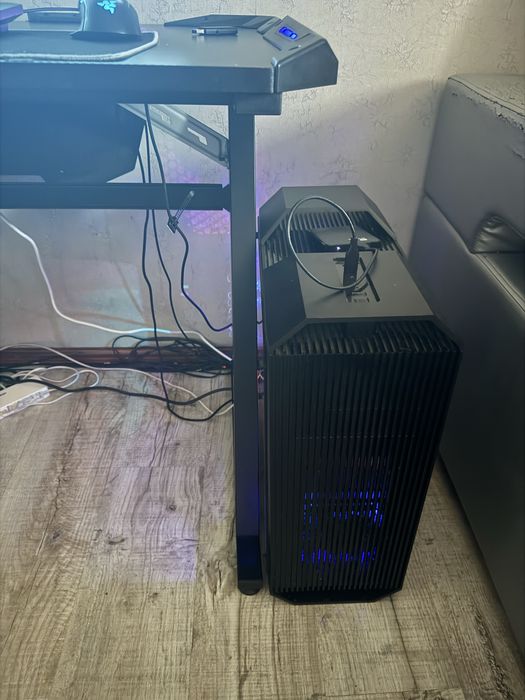 Мощный ПК для игр и работы / Threadripper 1950x + GTX 1080 Ti