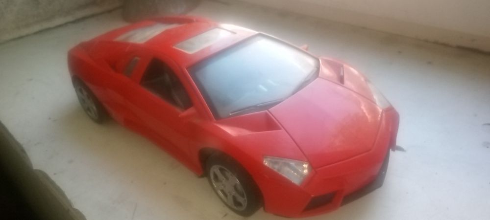 Машина на радиоуправлении