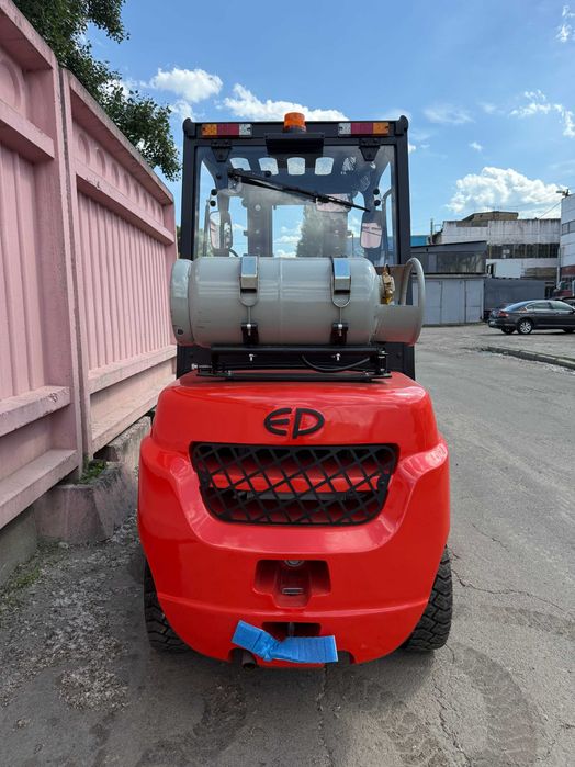 Новий газ-бензин навантажувач ЕР 35T8, 3.5т, 4.8м, двигун Nissan К25