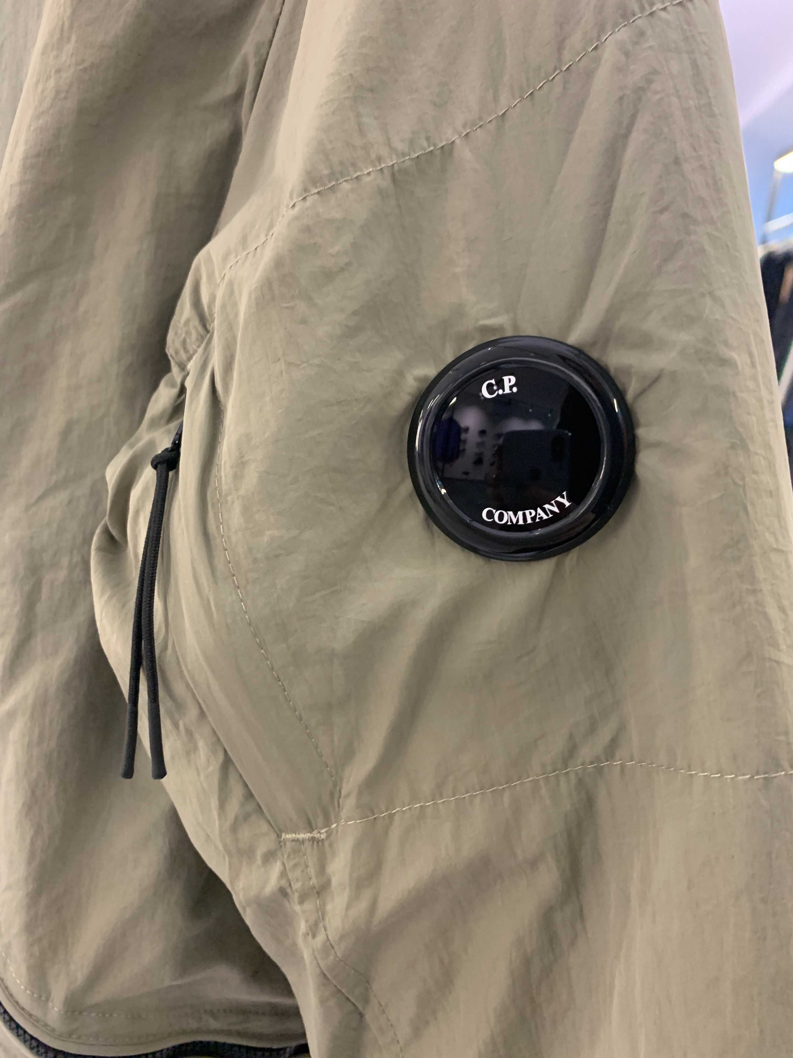 Куртка C.P. COMPANY Chrome-R Jacket Olive