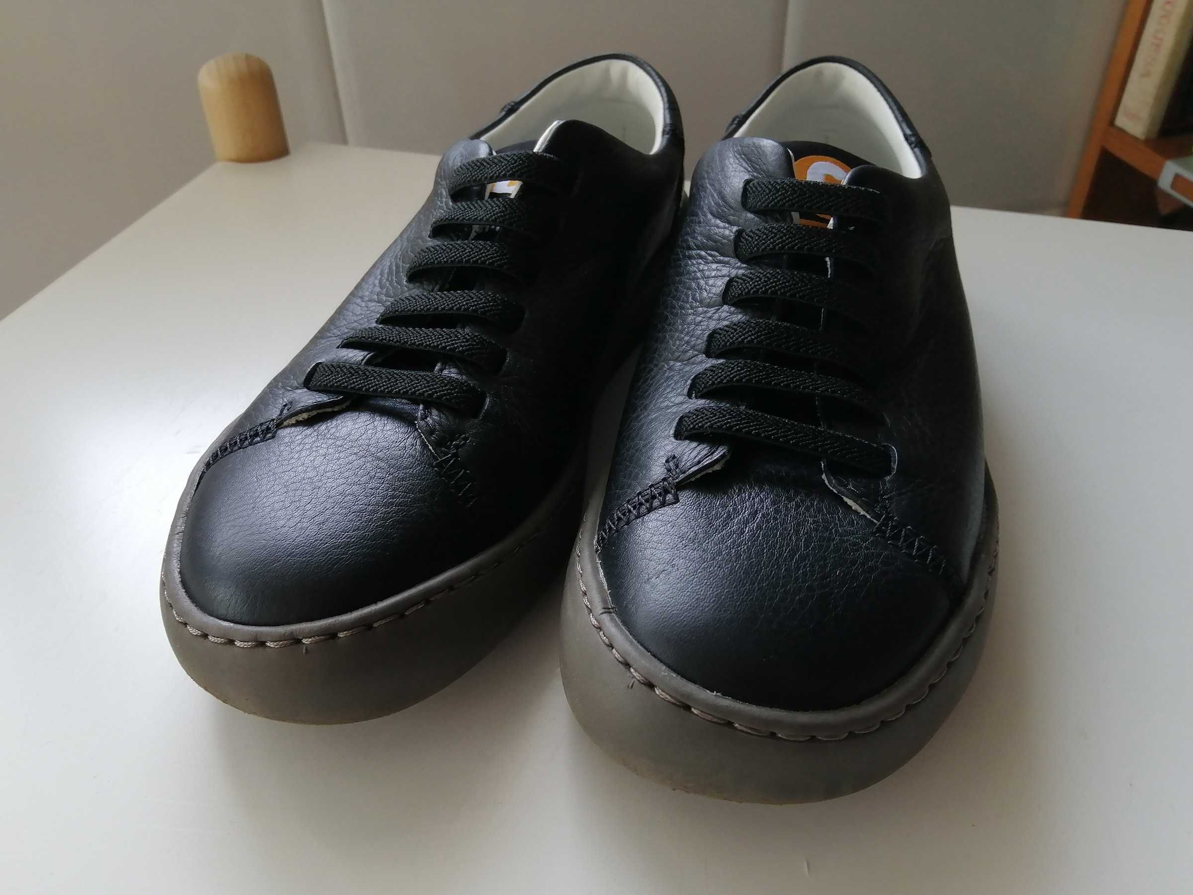 Sapatos mulher CAMPER Peu N37 novos