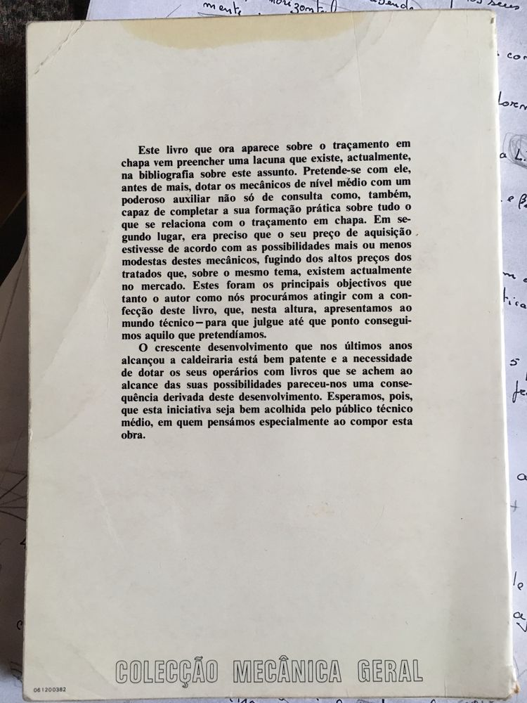 “Traçado da planificação de peças em chapa” de José Manuel Echevarría