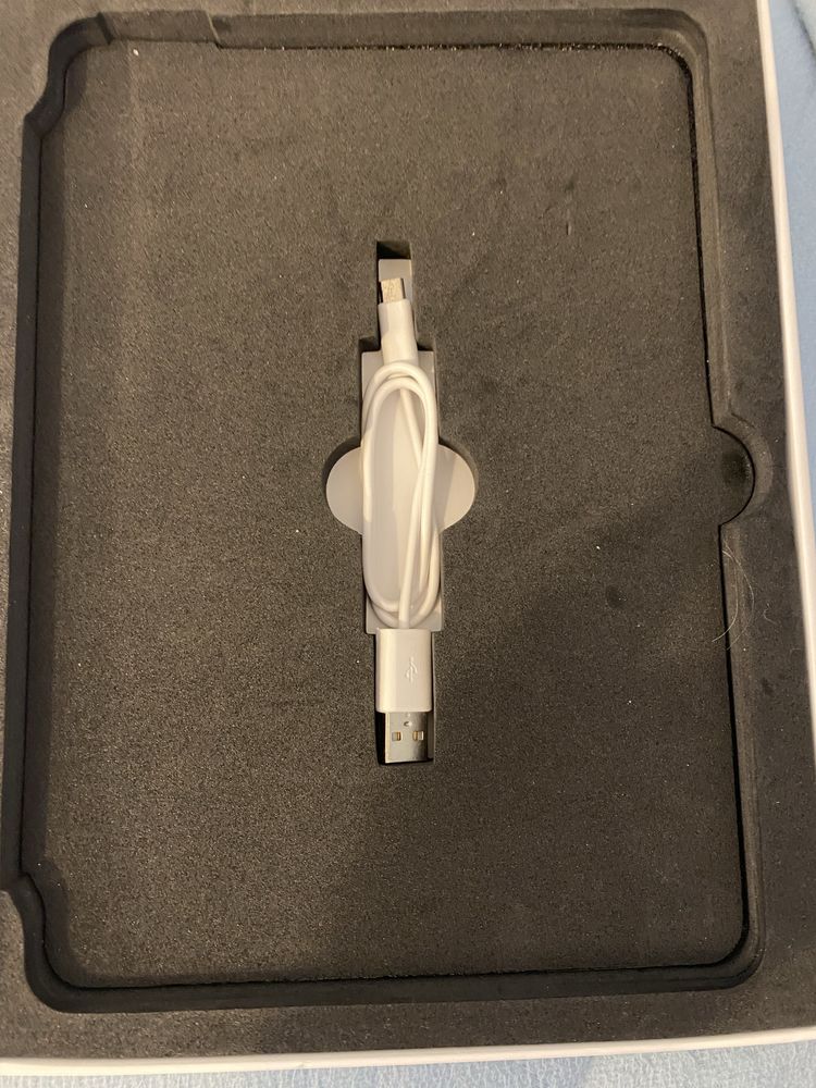 Клавиатура чехол iPad Air Logitech