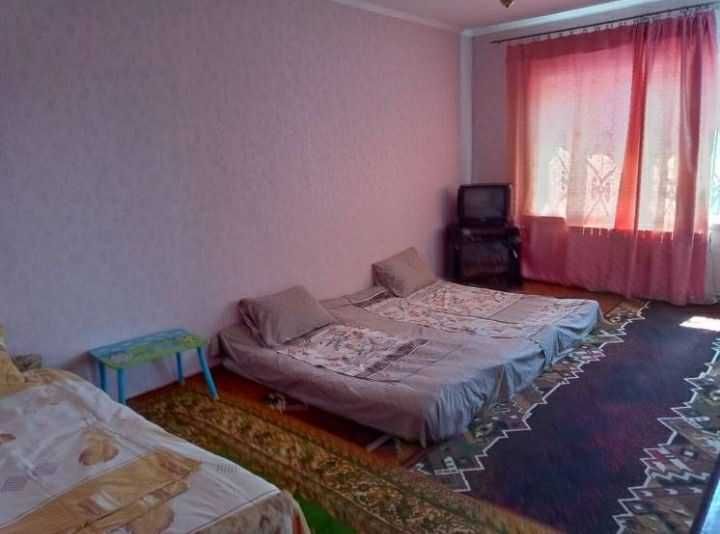 Сдам дом посуточно на голубых озёрах. Аренда комнат.