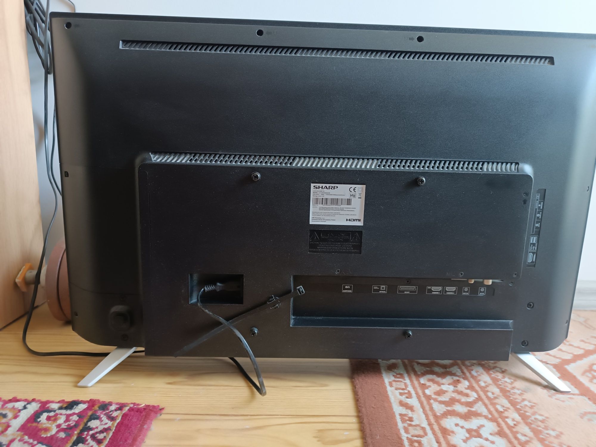 Telewizor SHARP 32 cale