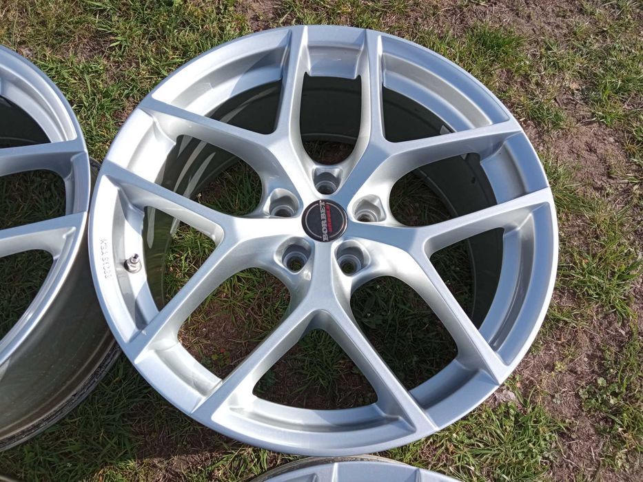 Felgi Borbet 19cali 5x112 et35 9J Audi Mercedes Seat Skoda VW BMW