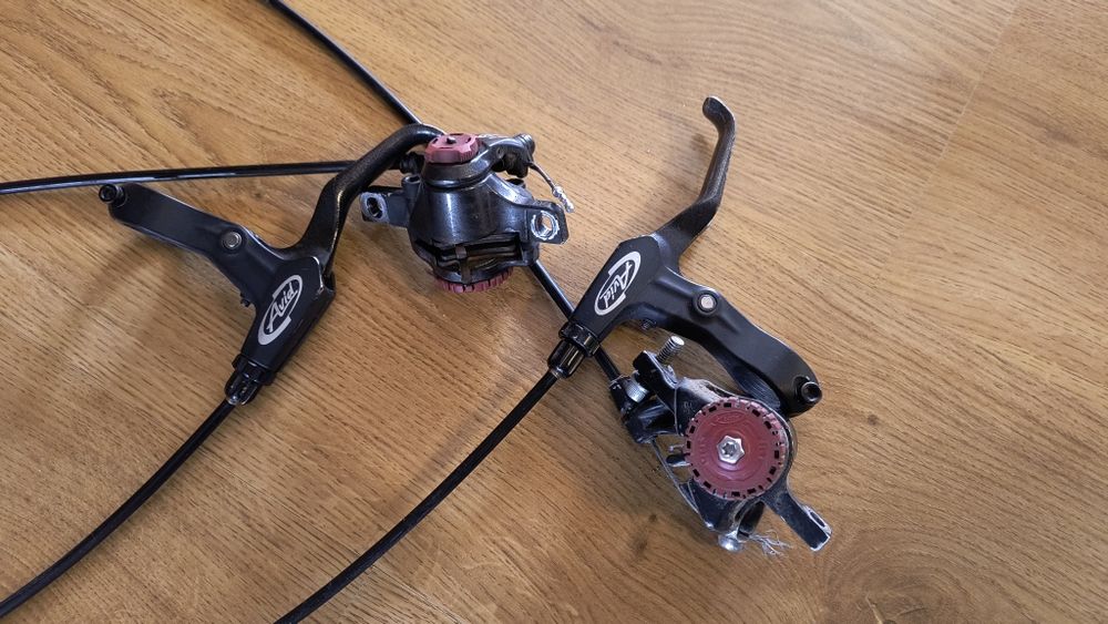 Hamulce avid bb7 tarczowe mechaniczne