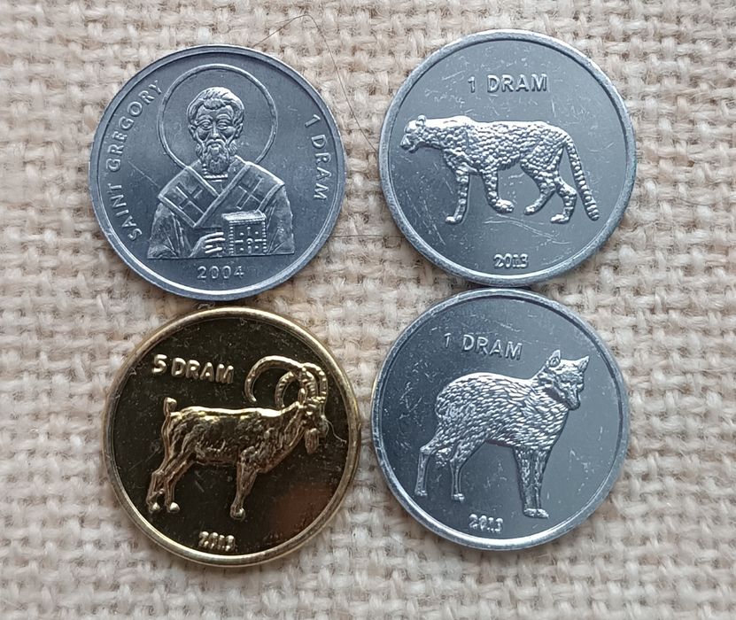 Монеты мира на ввбор