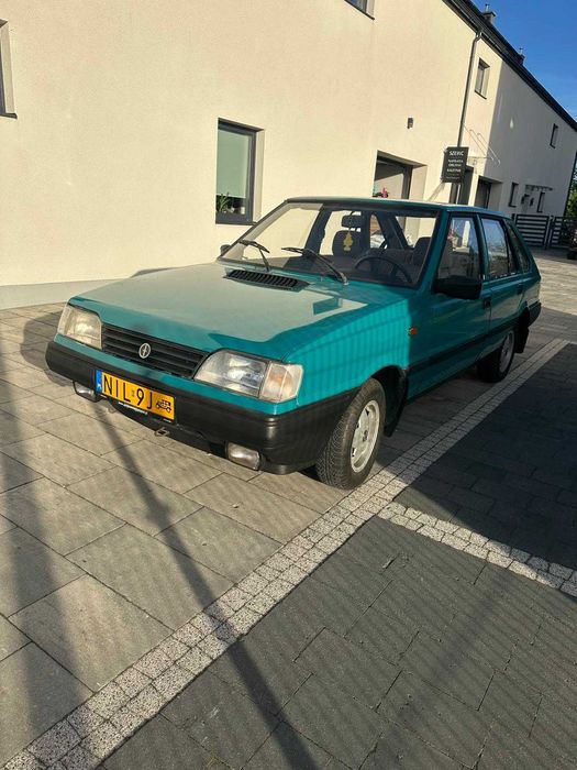 polonez FSO 1,5 GLE zabytek