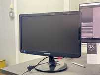Monitor Samsung SyncMaster SA100
