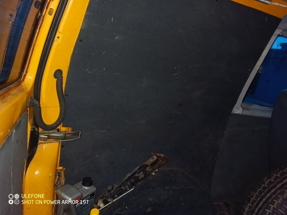 Volkswagen Transporter T4 ,2002 р,бензин/газ,Об'єм двигуна 2,5