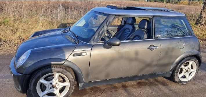 Mini Cooper Park Line 1.6